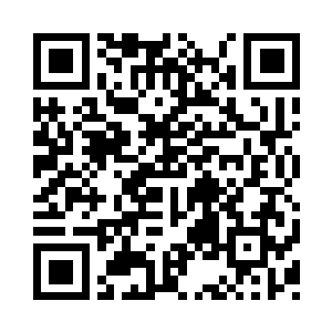 手上光芒一闪把尸体整个收进储物手镯中二维码生成