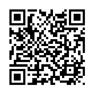 手中的玄冰弓忽然变化成一柄弯刀二维码生成