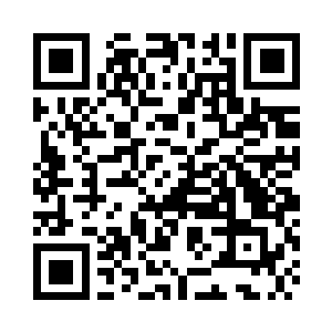 手心里赫然放着一颗红彤彤的果子二维码生成