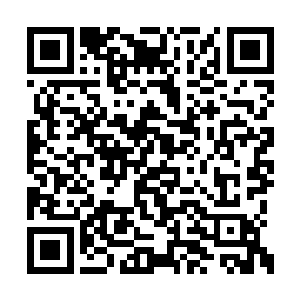 手指犹如闪电般的在房得安的肚腹间连点了七下二维码生成