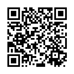 手掌中央浮现出来一个红蓝色的圆点二维码生成