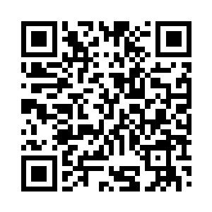 手掌轻轻抚摸着鼎身之上纵横错落的剑痕二维码生成