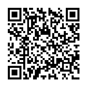 手握着安老太太的手突然间像个孩子似的哭了起来二维码生成