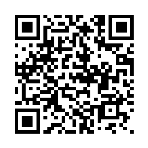 手里拎着一条军用皮带走到无心面前二维码生成