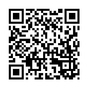 手里提着的短刀架在了她的脖子上二维码生成