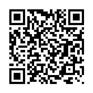 手里握着的手枪也随之掉在了地上二维码生成