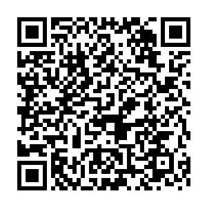 才发现方啸钦的状态也在好转――方家中阶天仙冒着根基大损的危险二维码生成