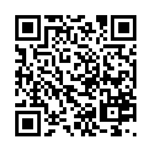 才在伍曦一副男人都懂的鄙视表情中二维码生成