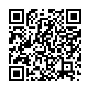 扑进陈凌怀里的莫春娇也从他怀里出来二维码生成