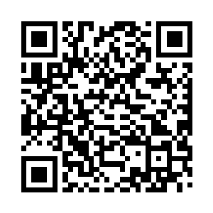 扶着她的成湛宇看她那副小人得志的得意模样二维码生成