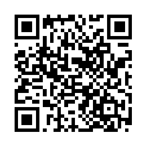 把之前跪在他面前的蓝色妖姬给扶了起来二维码生成