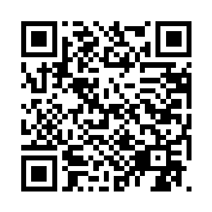 把地上的那五个没用的蒲团打成了稀巴烂二维码生成