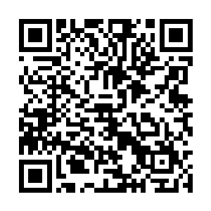 把地球意志想象成一辆正在和敌人激烈交火的战车二维码生成