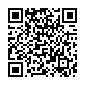 把手里剩下的东西都塞到连忆晨的袋子里二维码生成