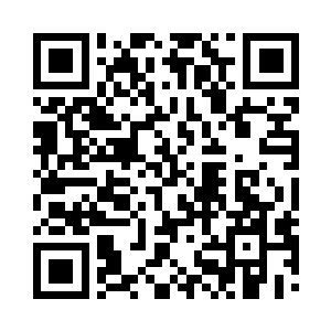 抓着赤练蟒的身体猛地朝着洞壁上面砸去二维码生成