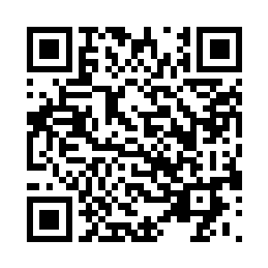 抡起武器把这些柔弱的人类砸成肉饼了二维码生成