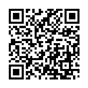 抬头看了一眼依然跪地不起的方小神医二维码生成