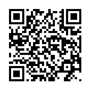 抬起右手手指顺着雨果的脸颊缓缓下滑二维码生成