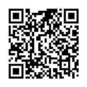 拉了拉依旧还在目瞪口呆的沈丽缇和杜海琼二维码生成