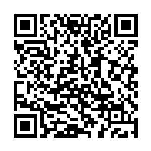 拉着罗子强和江劲两人找了一处僻静的客栈休息去了二维码生成