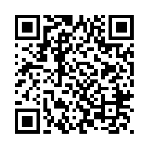 拍卖台下的众人也再次议论了起来二维码生成