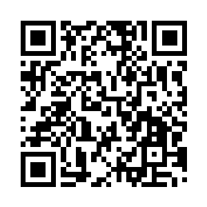 拧紧的眉宇之间是深深的心疼和愤怒二维码生成