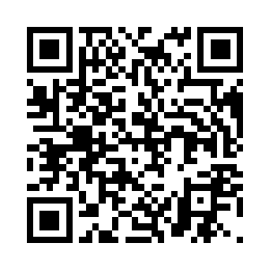 拳头很野蛮的朝着他的正脸打了过来二维码生成