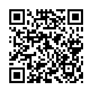 拼尽全力抬起一脚狠狠地踢在了我的胸口二维码生成