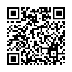 拽着李姝的衣服连连催促快点跟他一块逃命二维码生成