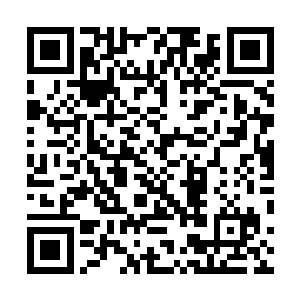 拿着极强的恐怖力量让人源赖朝创都不由的向后退了几步二维码生成