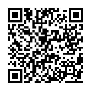 指不定他就会拿把刀架在她的脖子上来威胁她了二维码生成