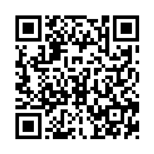 指着倒在地上吓傻了的两名男孩轻笑道二维码生成