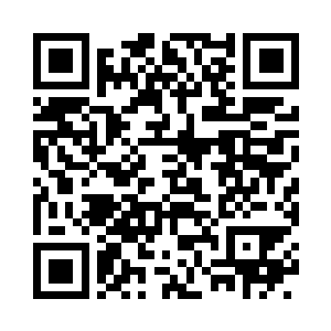 指着高扬腰间的手枪叽里咕噜的说了起来二维码生成