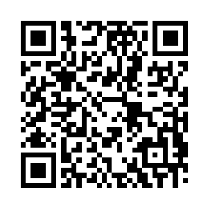 按正常动作应该是跑进坑里再爬上来继续前进二维码生成