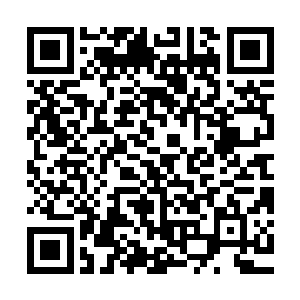换做其他人可能有些犹豫还有四个同伴已经在那重围中嘶喊打斗二维码生成