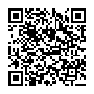 捷利康公司付给他的2万美元现款存在香港的银行二维码生成