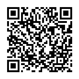 授个勋章什么的……也不能把我当成犯人一样审问和关押吧二维码生成