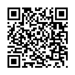 掌心再次出现了一个巴掌大小的玉印二维码生成