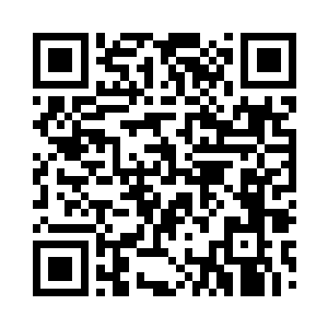 掏出纸巾把刚刚给她穿好的短裤再次解开二维码生成