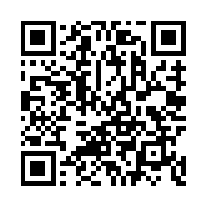 接下来他仔细观察球门的和足球之间的距离二维码生成