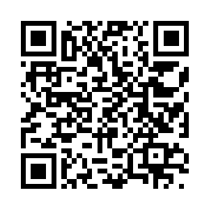 接着不断的用右手按压林王妃的胸部二维码生成