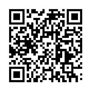 接着他一捏手中一块看起来非常古朴的法符二维码生成