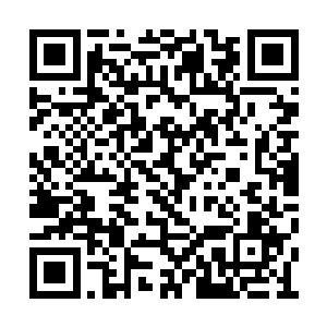 接着便只听到陈景皓低声的像是在念着什么咒语二维码生成