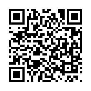 接着几个人都纷纷亮出了自己的法器二维码生成