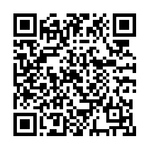 接着尝试着将灵气从丹田顺着经脉外放到手指上二维码生成