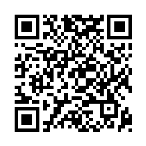 接着或许就可以拿这个做点文章了……闻人兄二维码生成