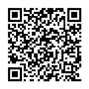 摆出大哥的谱来叫掏出辰运小金库不少的私藏来二维码生成