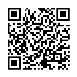 撞在他身上的侍卫袖子中突然落下一把匕首二维码生成