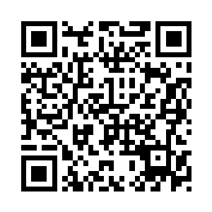 操场上的加油声开始变得整齐划一二维码生成