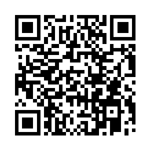 收回视线的时候不经意撞上何飞燕望来的眼神二维码生成
